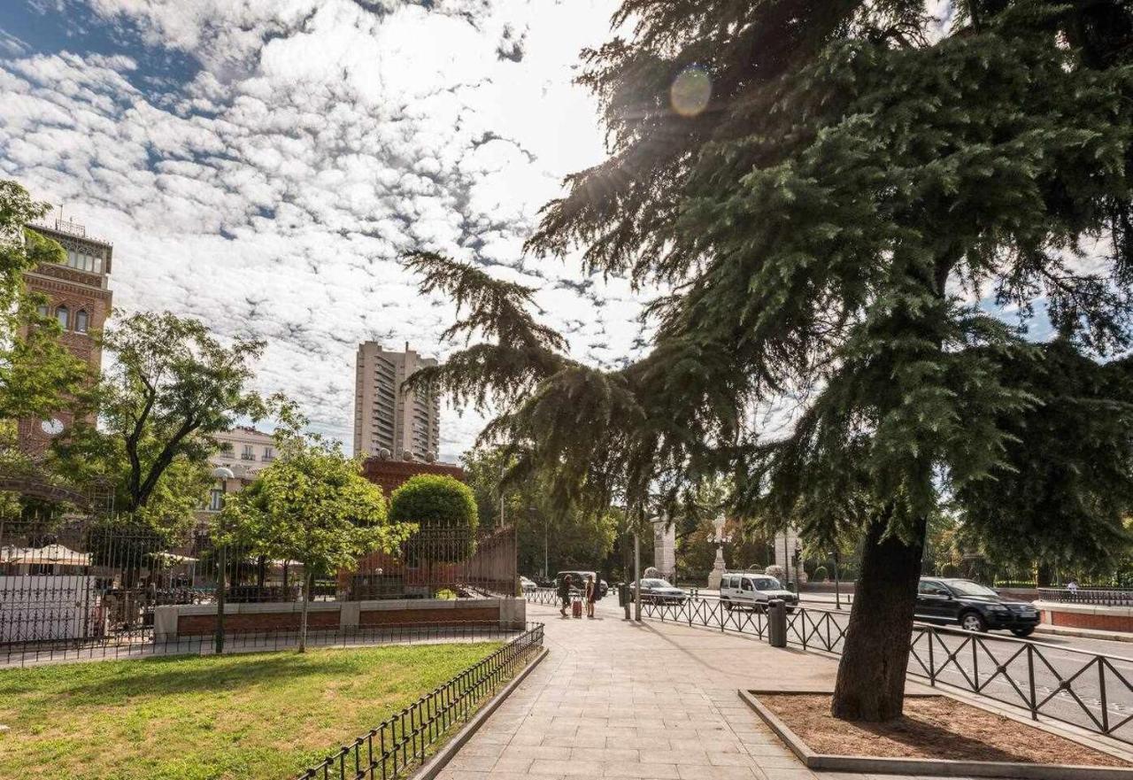 מדריד Apartmento De Lujo Retiro Barrio De Salamanca מראה חיצוני תמונה