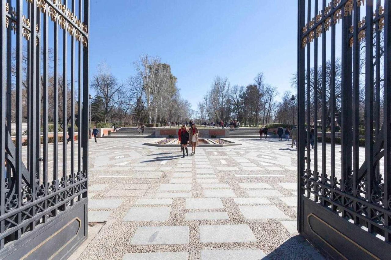 מדריד Apartmento De Lujo Retiro Barrio De Salamanca מראה חיצוני תמונה